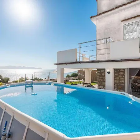 Dei Tramonti Терразини